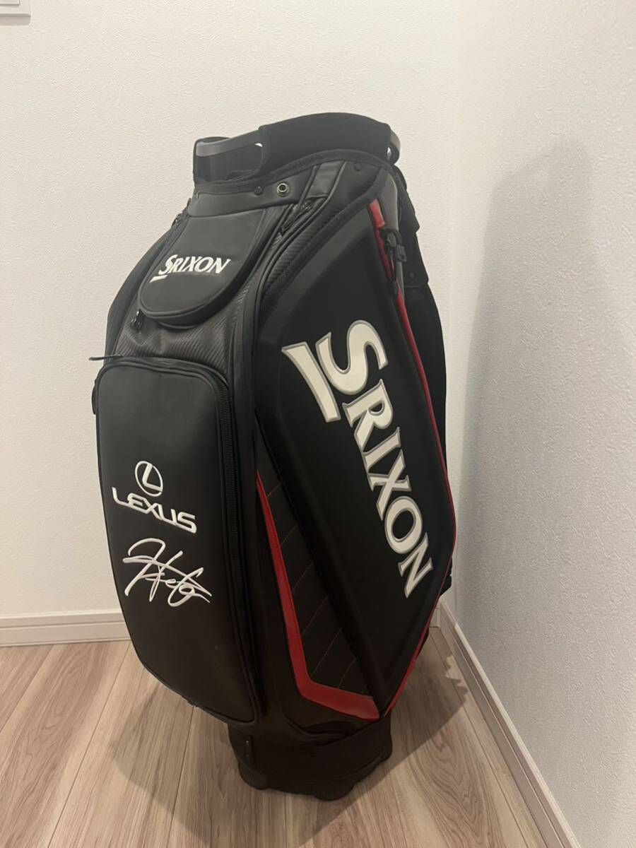 SRIXON スリクソン キャディバッグ 松山英樹選手 刺繍サイン入り SRIXON スリクソン キャディバッグ 松山英樹選手 刺繍サイン入り