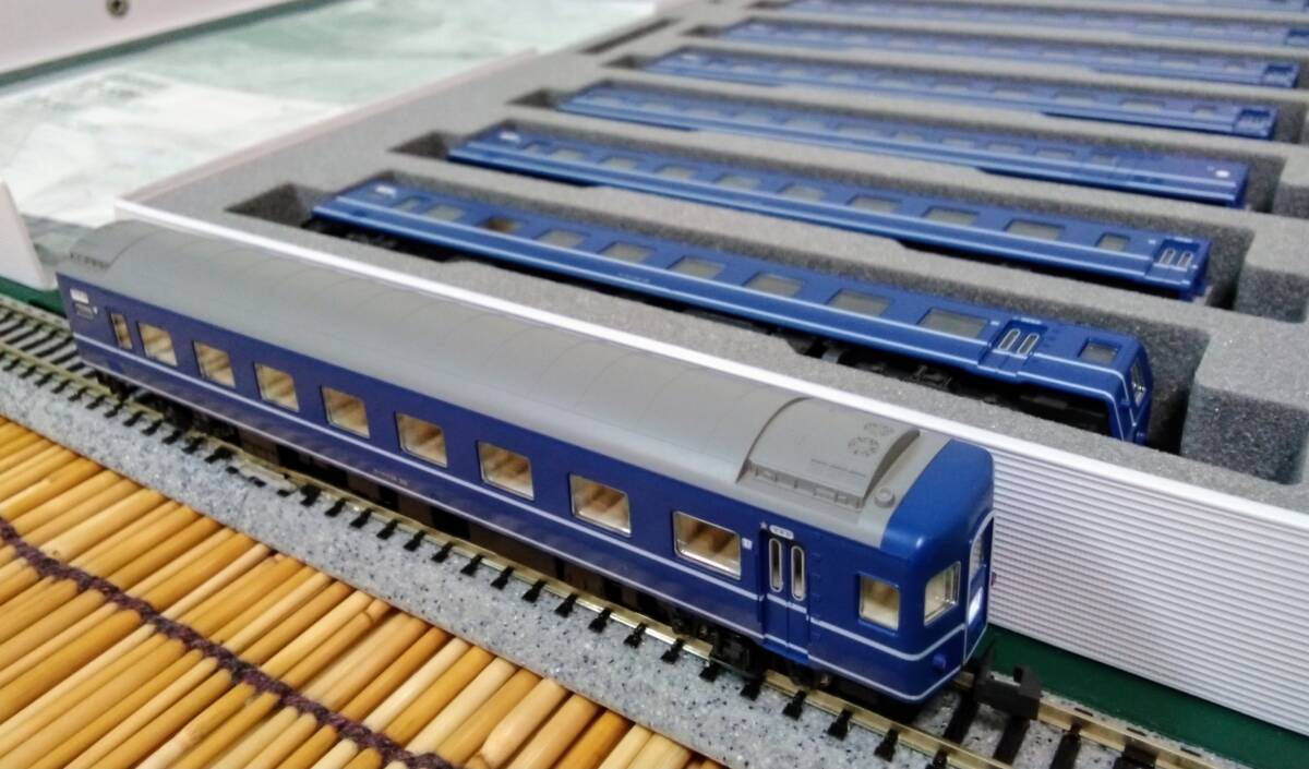 ▼KATO-10-598▼14系寝台客車「さくら」/長崎編成8両セット/国鉄/中古