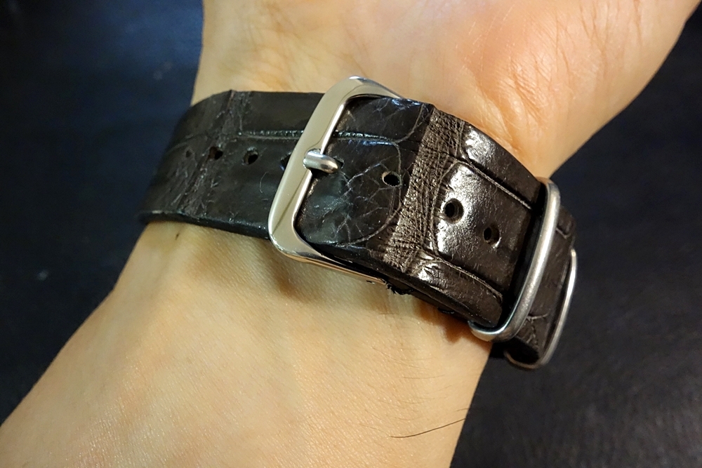 * крокодил NATO G10Strap* Северная Америка производство книга@ крокодил Custom Order( ковер ширина /BUCKLE COLOR) VINTAGE DARK GRAY производство на заказ wani кожа наручные часы ремень 