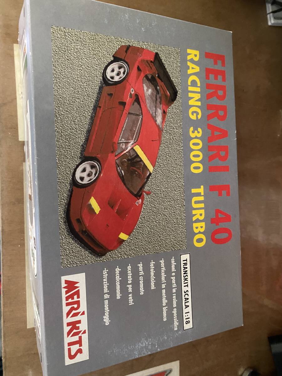 ブラーゴ 1/18 フェラーリF40LM コンバージョンキット ミニカー ブラーゴ 1/18 フェラーリF40LM コンバージョンキット ミニカー