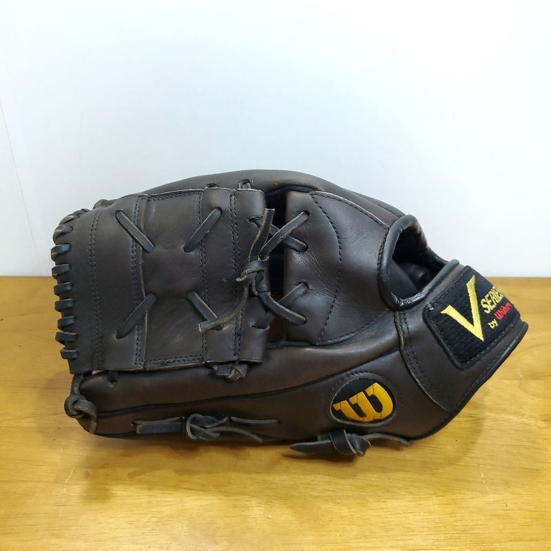 ウイルソン Wilson Vシリーズ 左投げ用 内野用 軟式グローブ 入荷中 Wilson ウイルソン Vシリーズ 軟式グローブ 内野用 左