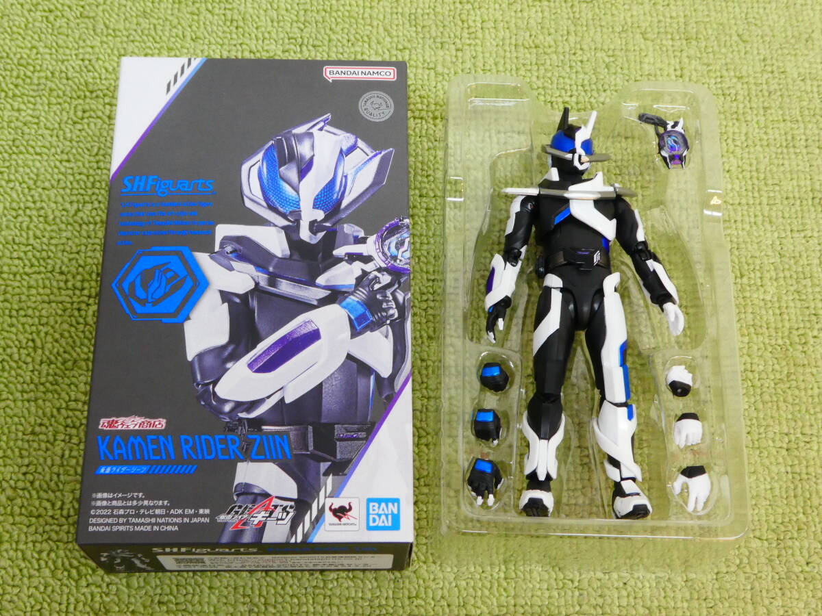 098-D07) 中古品 S.H.Figuarts 仮面ライダーギーツ 仮面ライダージーン バンダイ