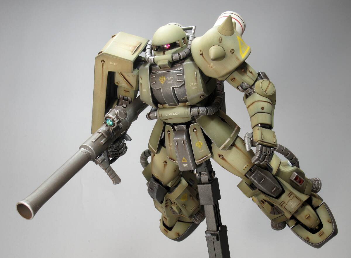 MG 1/100 MS-06R-1A 高機動型ザクⅡ 戦場風 改修塗装完成品 MG 1/100 MS-06R-1A 高機動型ザクⅡ 戦場風 改修塗装完成品