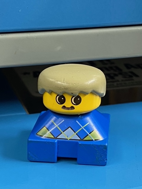 - быстрое решение - негодный версия * LEGO/ Lego [duplo/ Duplo ] *fig( старый модель ) [ синий низ / пепел .:... Chan ] retro / Vintage 