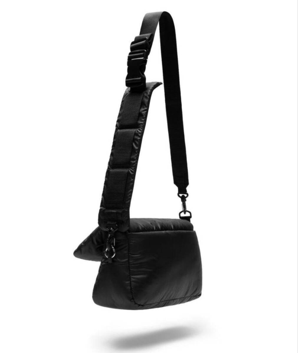 即発送 入手困難 正規 CLESSTE PADDED FLAP HOLIDAY BAG 即発送 入手困難 正規 CLESSTE PADDED FLAP HOLIDAY BAG