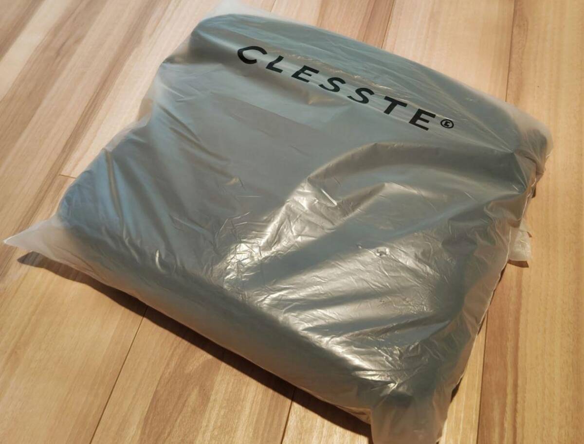 即発送 入手困難 正規 CLESSTE PADDED FLAP HOLIDAY BAG 即発送 入手困難 正規 CLESSTE PADDED FLAP HOLIDAY BAG