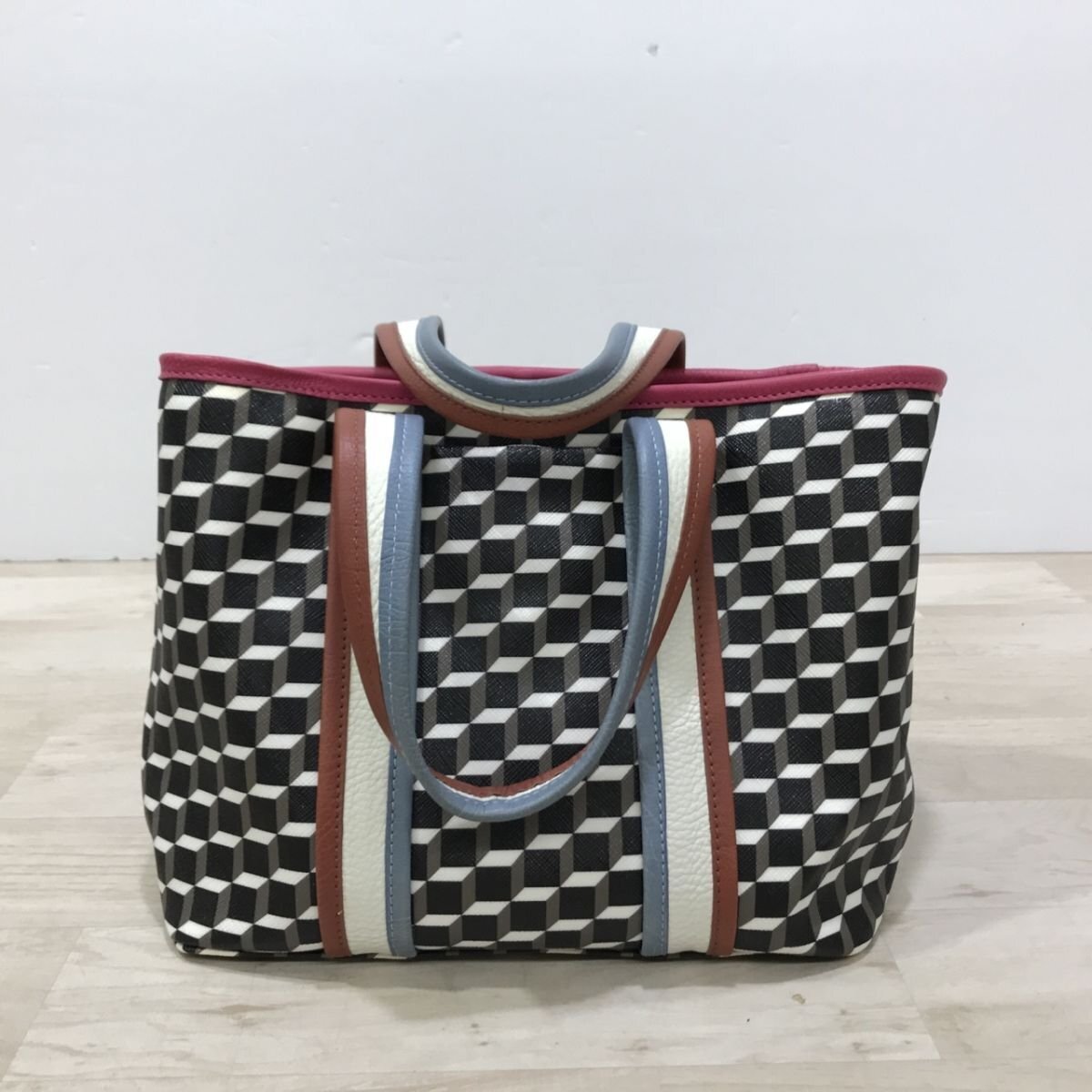 PIERRE HARDY ピエールアルディ バッグ ハンドバッグ レザー [C4572]