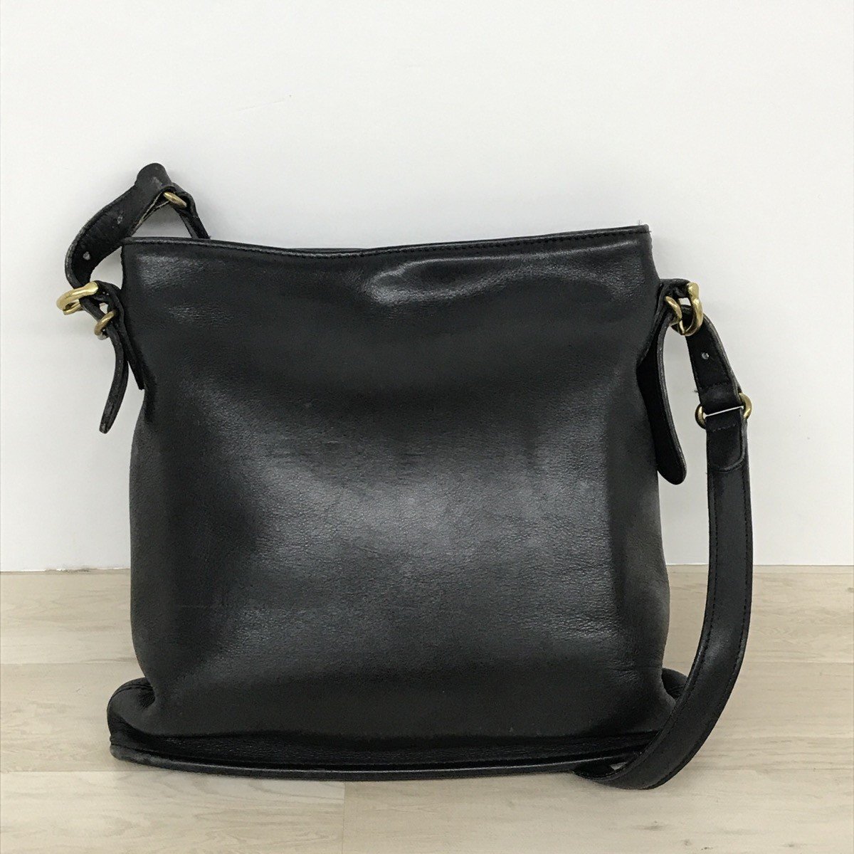 COACH コーチ 9806 オールドコーチ ショルダーバッグ オールレザー USA 米国製 ブラック[C8603]