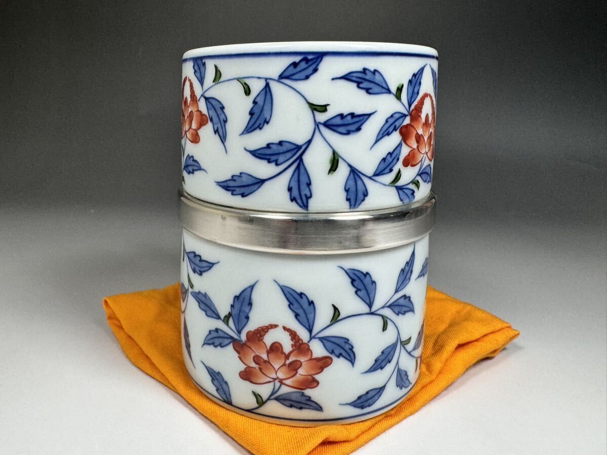 源右衛門窯 染錦花唐草 麦酒杯 共箱 黄布 源右衛門 是米木窯 有田焼 陶器 Yahoo!オークション - 源右衛門窯 染錦花唐草 麦酒杯 共箱 黄布