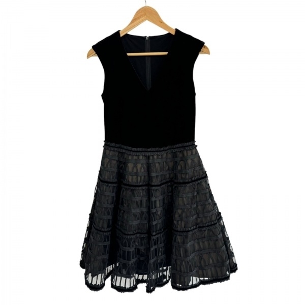 フォクシー FOXEY サイズ40 M 黒 レディース ワンピース|女性用 フォクシー FOXEY サイズ40 M 黒 レディース ワンピース|女性用