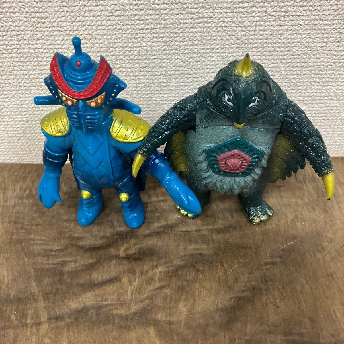 バンダイ ソフビ ウルトラ怪獣シリーズ テンペラー星人+ バンダイ ソフビ ウルトラ怪獣シリーズ テンペラー星人+