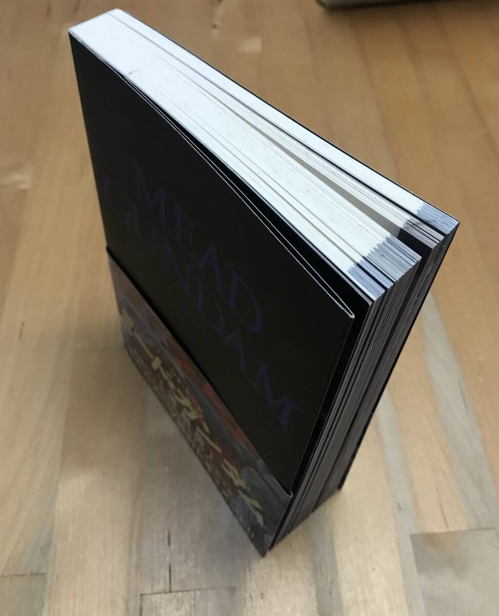 古本 ミード・ガンダム 復刻版 MEAD GUNDAM シド・ミード 古本 ミード・ガンダム 復刻版 MEAD GUNDAM シド・ミード