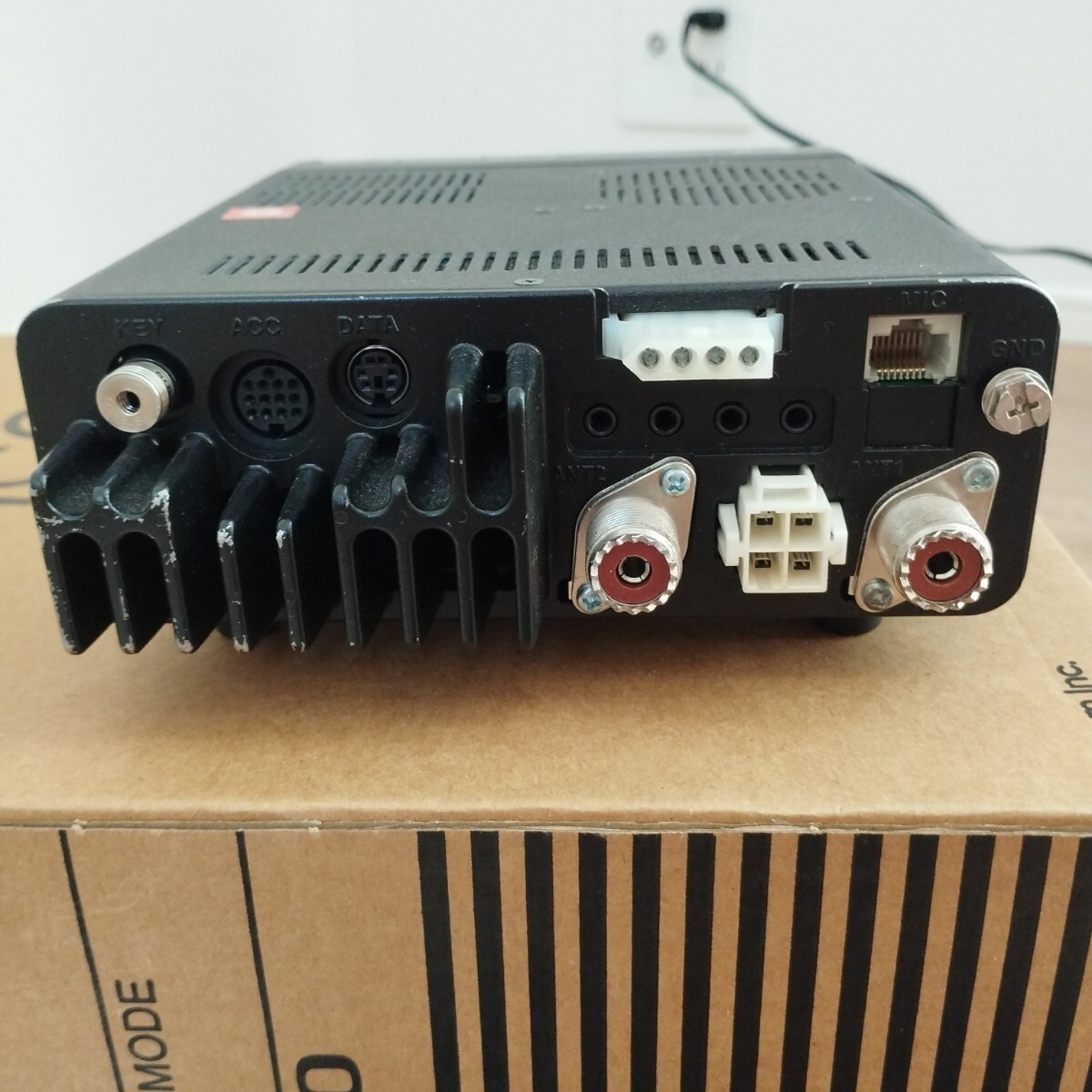 ICOM IC-7000 HFオールバンドトランシーバー 品(固定)|売買され ICOM IC-7000 HFオールバンドトランシーバー 品(固定)|売買され