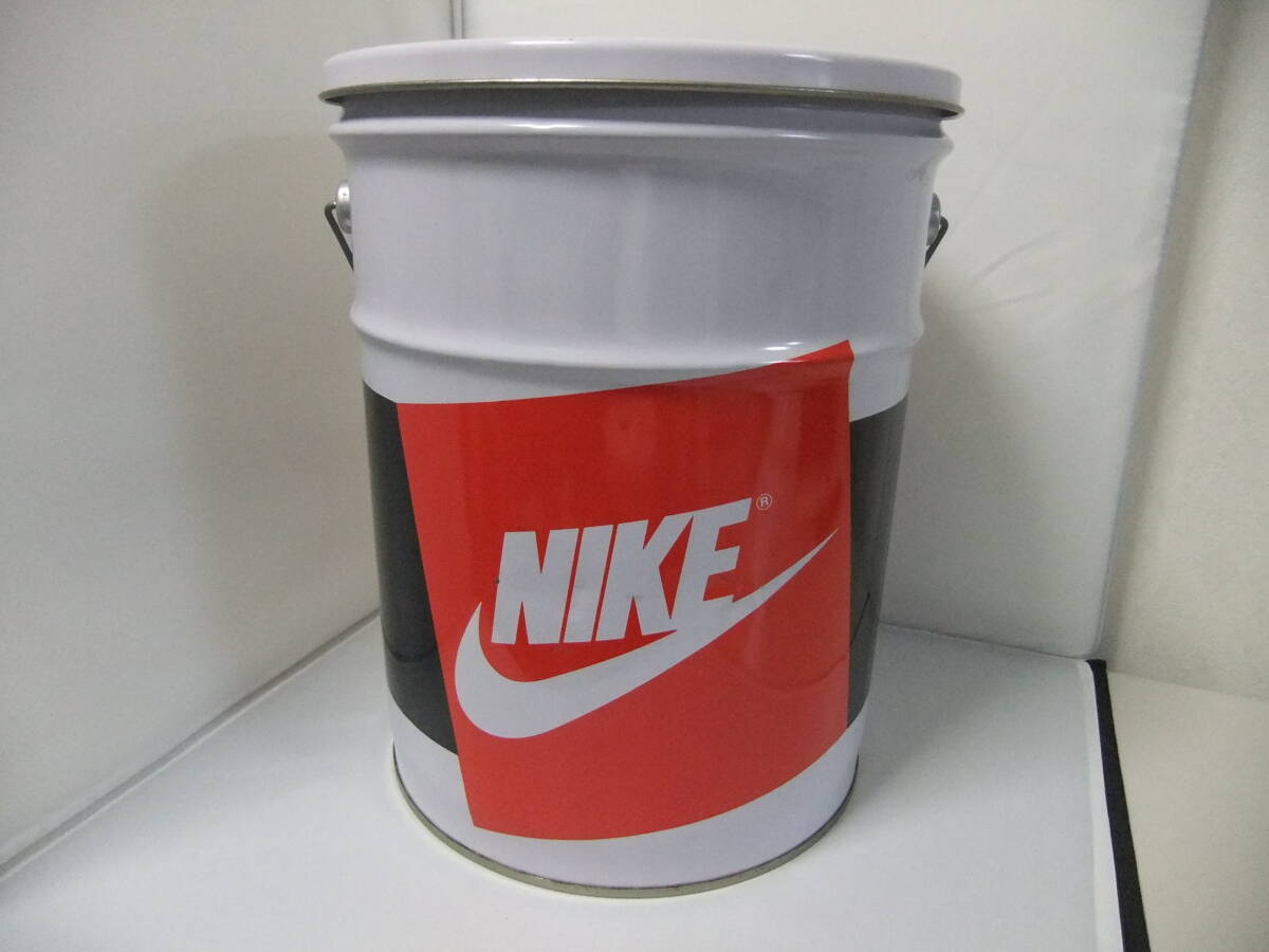 Yahoo!オークション - NIKE ペール缶 スツール 当時もの(30年前 Yahoo!オークション - NIKE ペール缶 スツール 当時もの(30年前