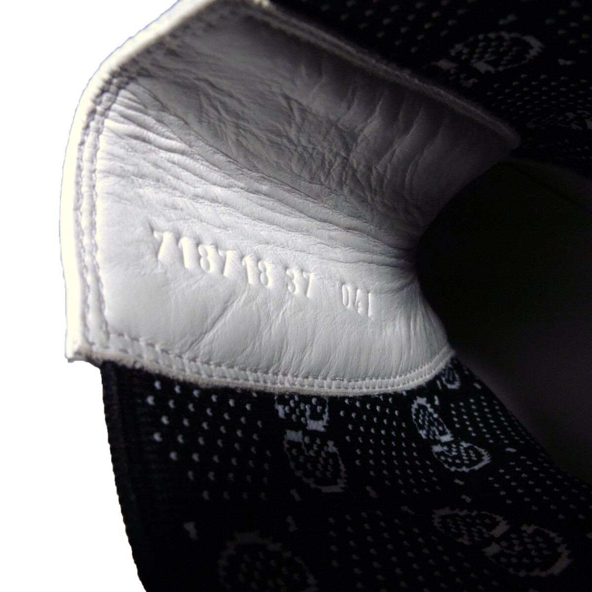 新品 23SS GUCCI グッチ GGジャージー レザー サイドゴアブーツ 新品 23SS GUCCI グッチ GGジャージー レザー サイドゴアブーツ