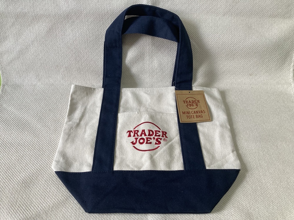 新品 タグ付き 日本未発売! トレジョ ミニトートバッグ ネイビー 紺/白 トレーダージョーズ エコバッグ TRADER JOE'S 新品 タグ付き 日本未発売! トレジョ ミニトートバッグ ネイビー 紺/白 トレーダージョーズ エコバッグ TRADER JOE'S