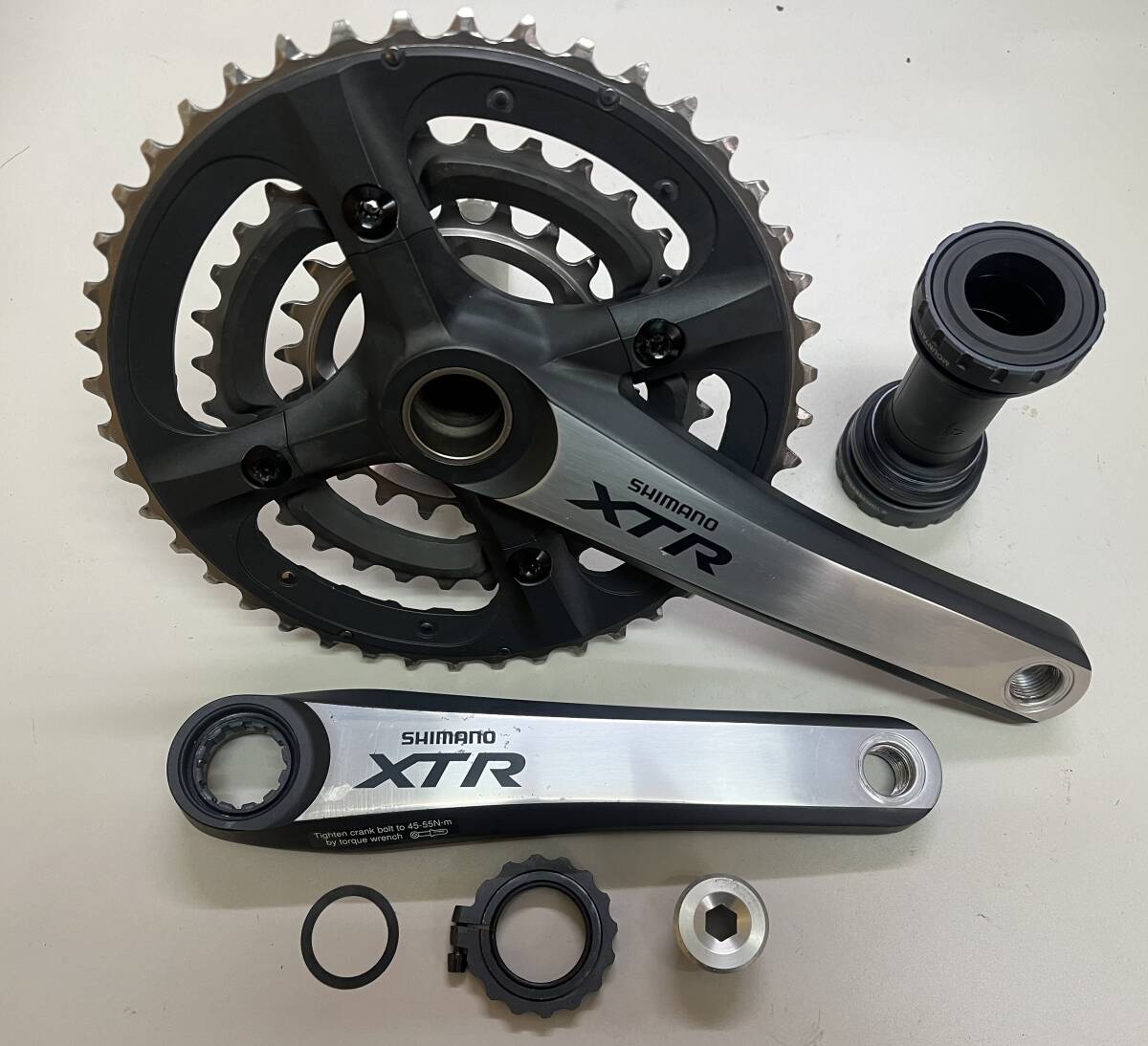 SHIMANO シマノ XTR FC-M970 クランクセット 44/32/22T 3×9s SHIMANO シマノ XTR FC-M970 クランクセット 44/32/22T 3×9s