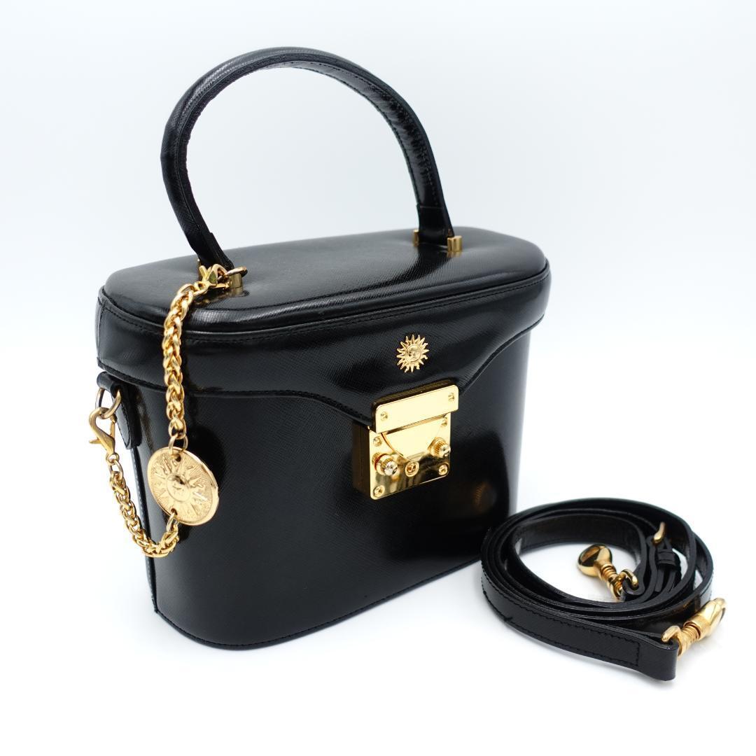 VERSACE ヴェルサーチ サンバースト バニティバッグ ショルダー 2WAY VERSACE ヴェルサーチ サンバースト バニティバッグ ショルダー 2WAY