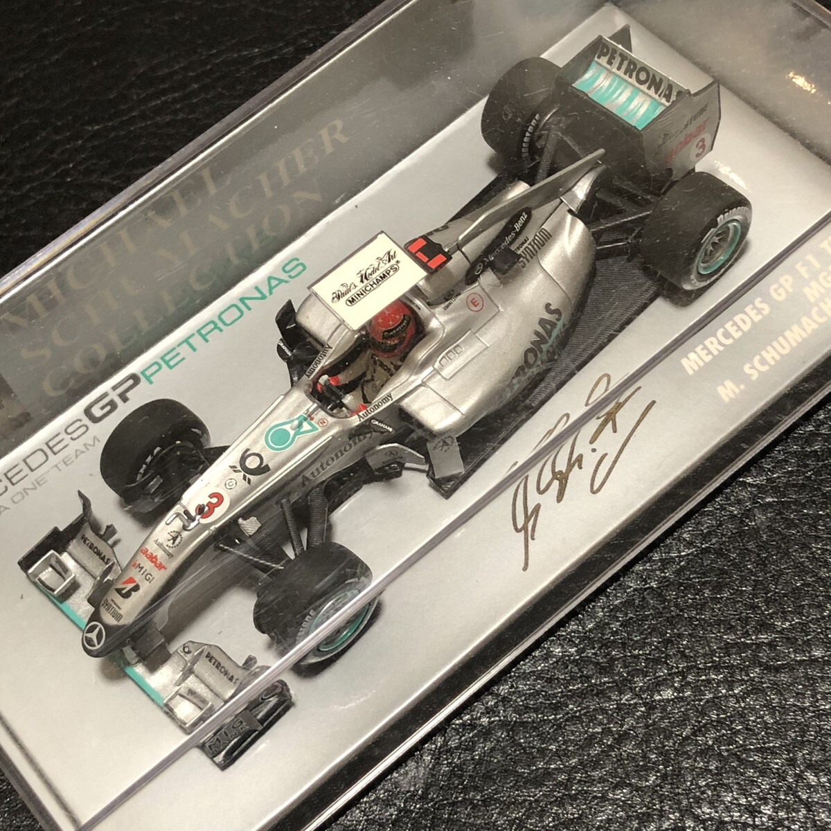 1/43 メルセデス GP ペトロナス フォーミュラ・ワン・チーム W0M.シューマッハ 2010 MINICHAMPS 410100003 
