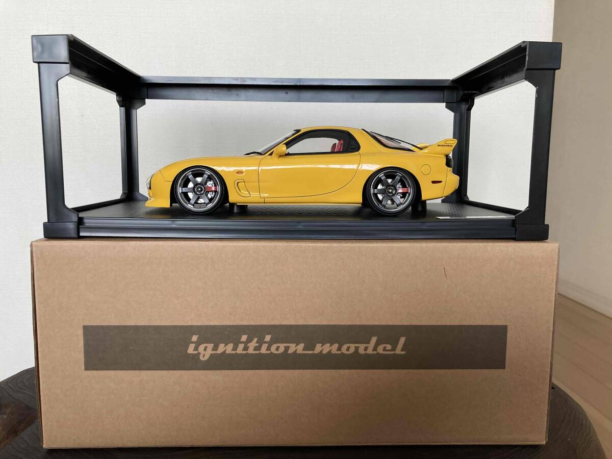 無料クーポン配布 アプリ 【絶版品】 - Yahoo!オークション 1/18 Mazda (FD3S) RX-7 Mazda 乗用車