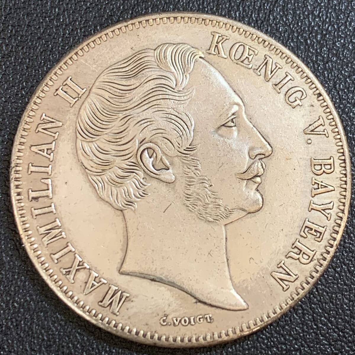 ドイツ 硬貨 古銭 第二次世界大戦記念 マシンガンMG42 鷲 十字架