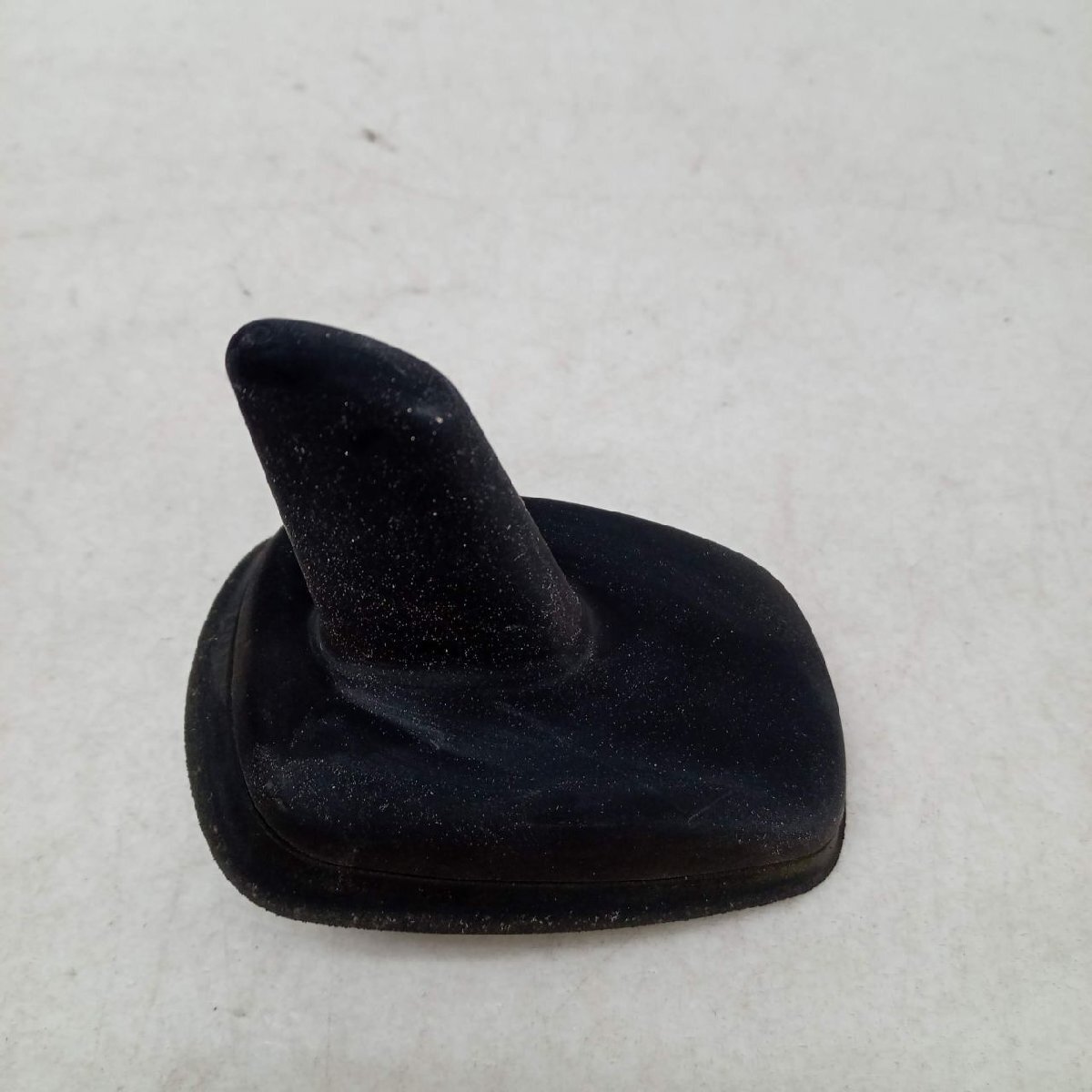 1TCAV VWゴルフトゥーラン 純正 アンテナ 2Z6-25-3/24D1380*同梱不可_画像3