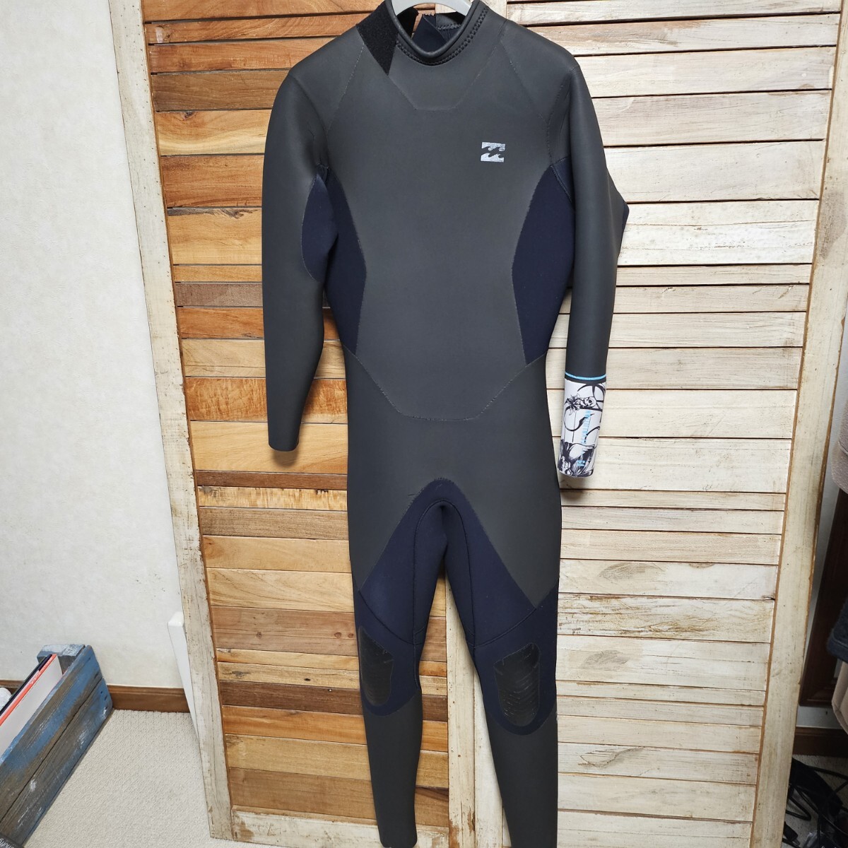 Bibian 比比昂- BILLABONG ビラボンウェットスーツフルスーツ Bibian 比比昂- BILLABONG ビラボンウェットスーツフルスーツ