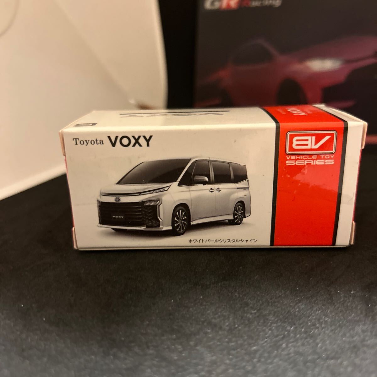 トヨタ ヴォクシー VOXY ホワイト 白 ホワイトパールクリスタル トヨタ ヴォクシー VOXY ホワイト 白 ホワイトパールクリスタル
