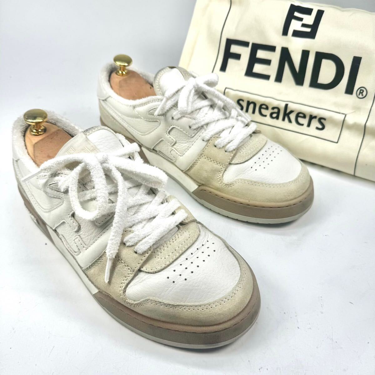 FENDI フェンディ マッチ スニーカー ホワイトスエード 26 0cm FENDI フェンディ マッチ スニーカー ホワイトスエード 26 0cm