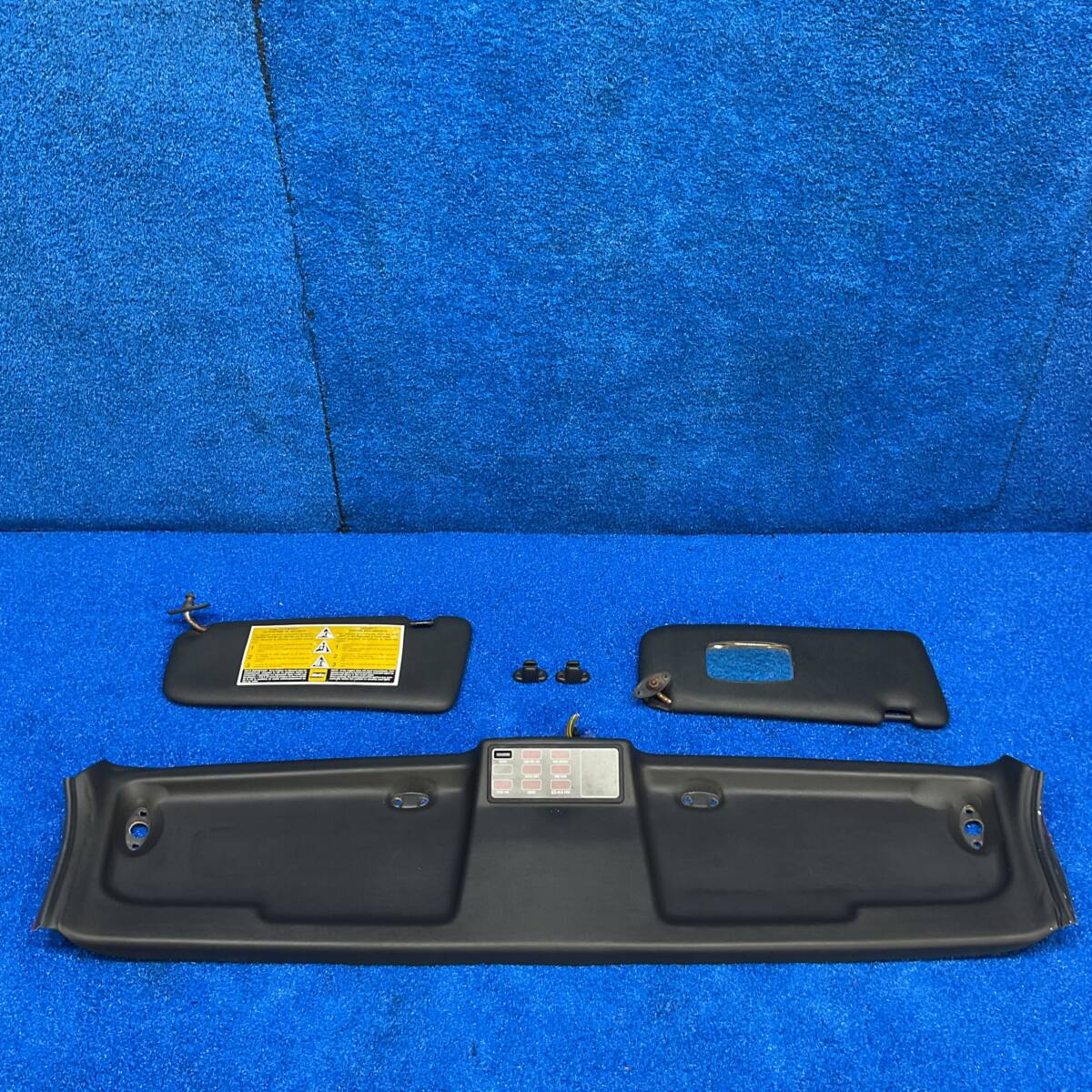 [AK-0018921][К4] S61 BMW 3シリーズ E30 セダン 左ハンドル 『　サンバイザー チェックコントロール パネル　』B3S32