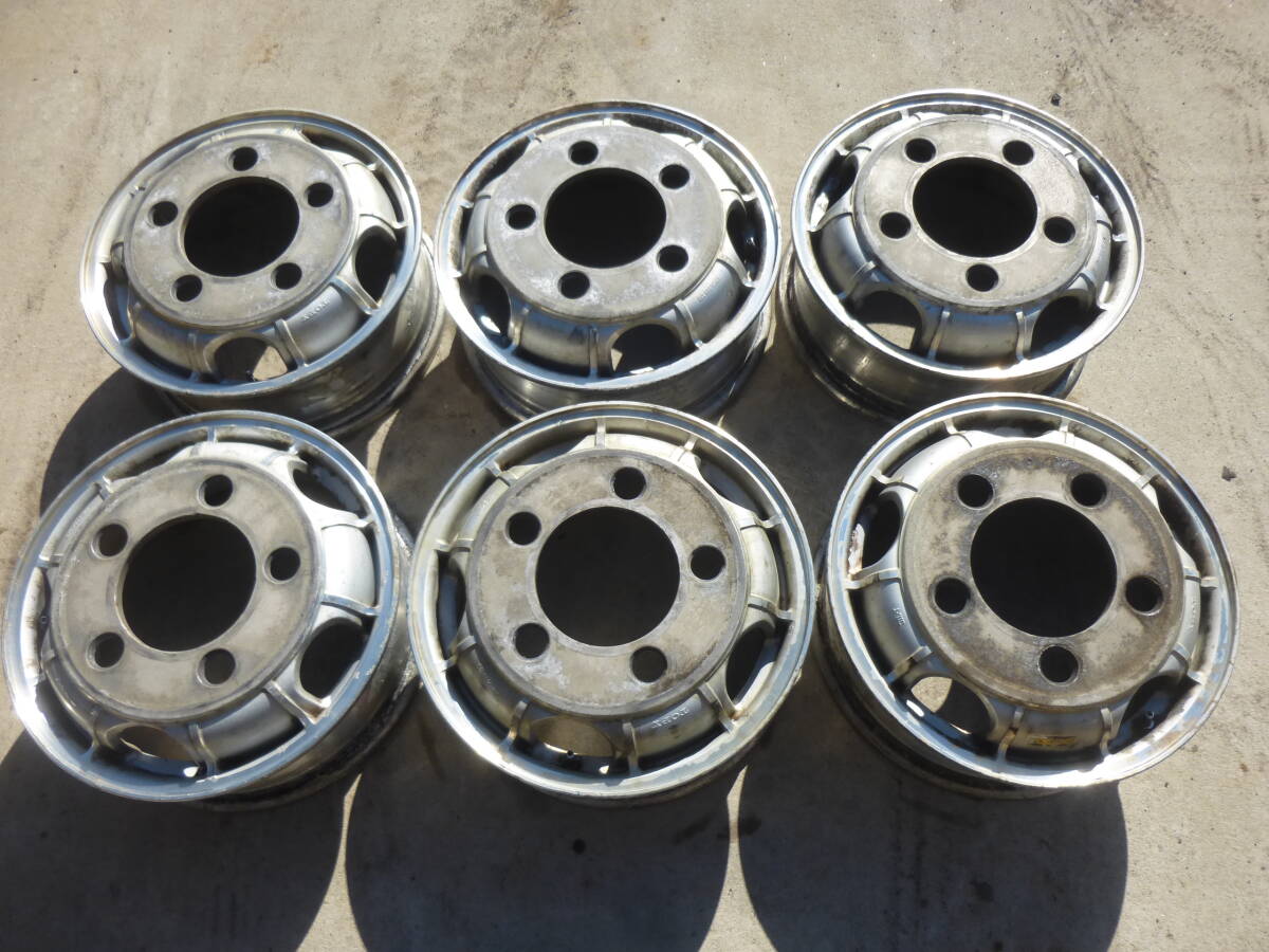 三菱キャンター用　TOPY　16×5.5J　120　5H　6本　管：H-54