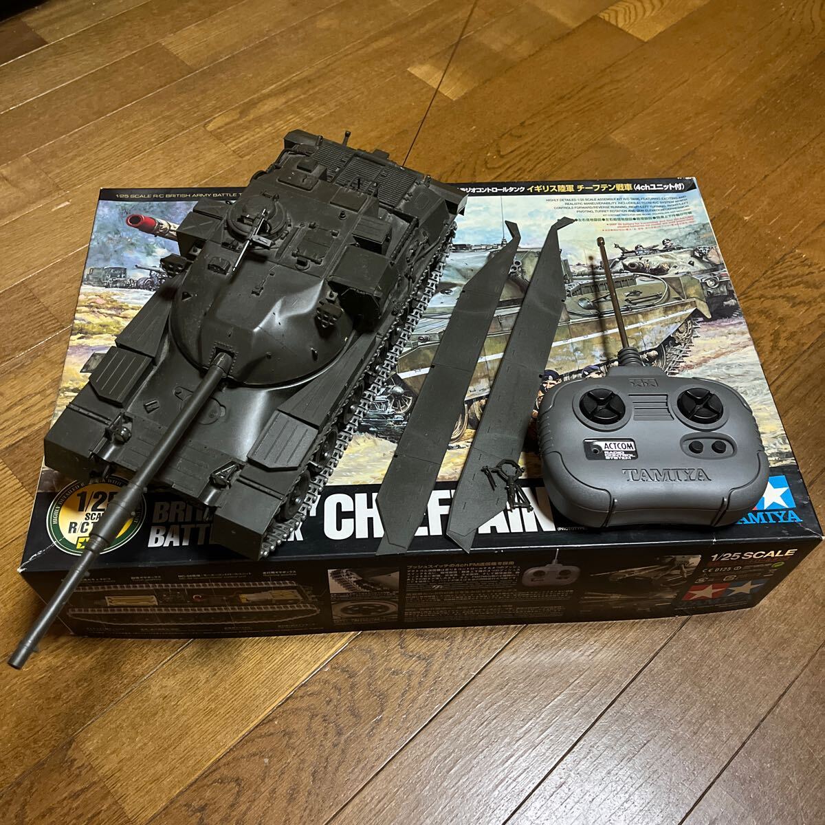 TAMIYA タミヤ 1/25 イギリス陸軍 チーフテン戦車 RC ラジコン 4chユニット 組立済み(戦車、軍用車両)｜売買されたオークション情報、Yahoo!オークション(旧ヤフオク!)  の商品情報をアーカイブ公開 - オークファン（aucfan.com）