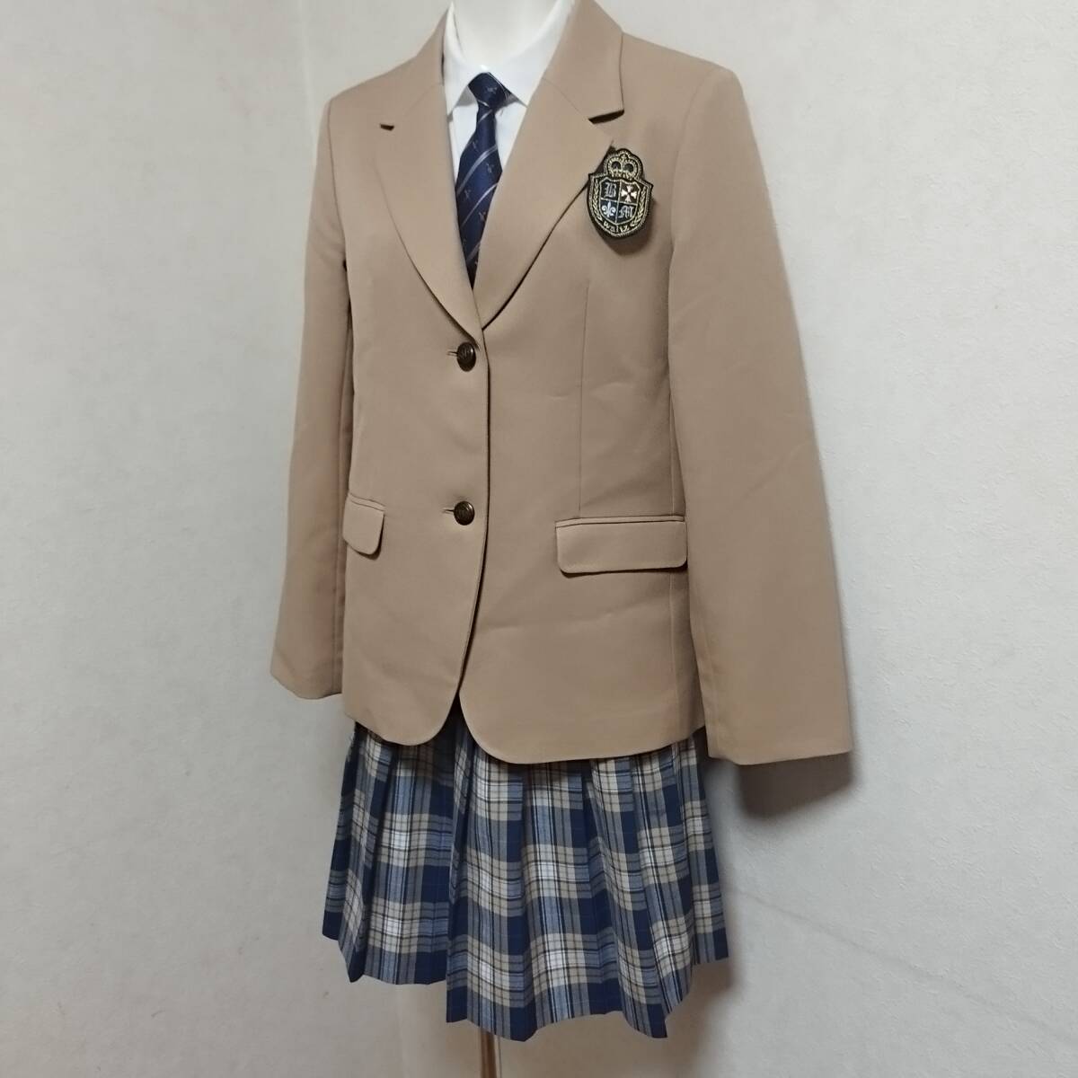 165A ビームス waltz by BEAMS DESIGN ベージュブレザースーツ 礼服 卒服 卒業式スーツ |Yahoo!フリマ(旧PayPayフリマ) 165A ビームス waltz by BEAMS DESIGN ベージュブレザースーツ 礼服 卒服 卒業式スーツ |Yahoo!フリマ(旧PayPayフリマ)