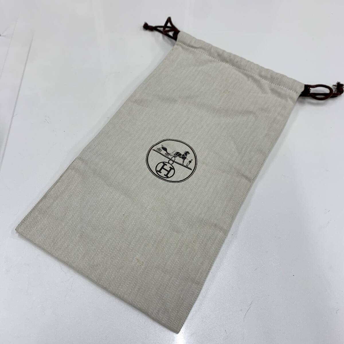 M10585 エルメス サントリーニ レザー フラットサンダル M10585 エルメス サントリーニ レザー フラットサンダル