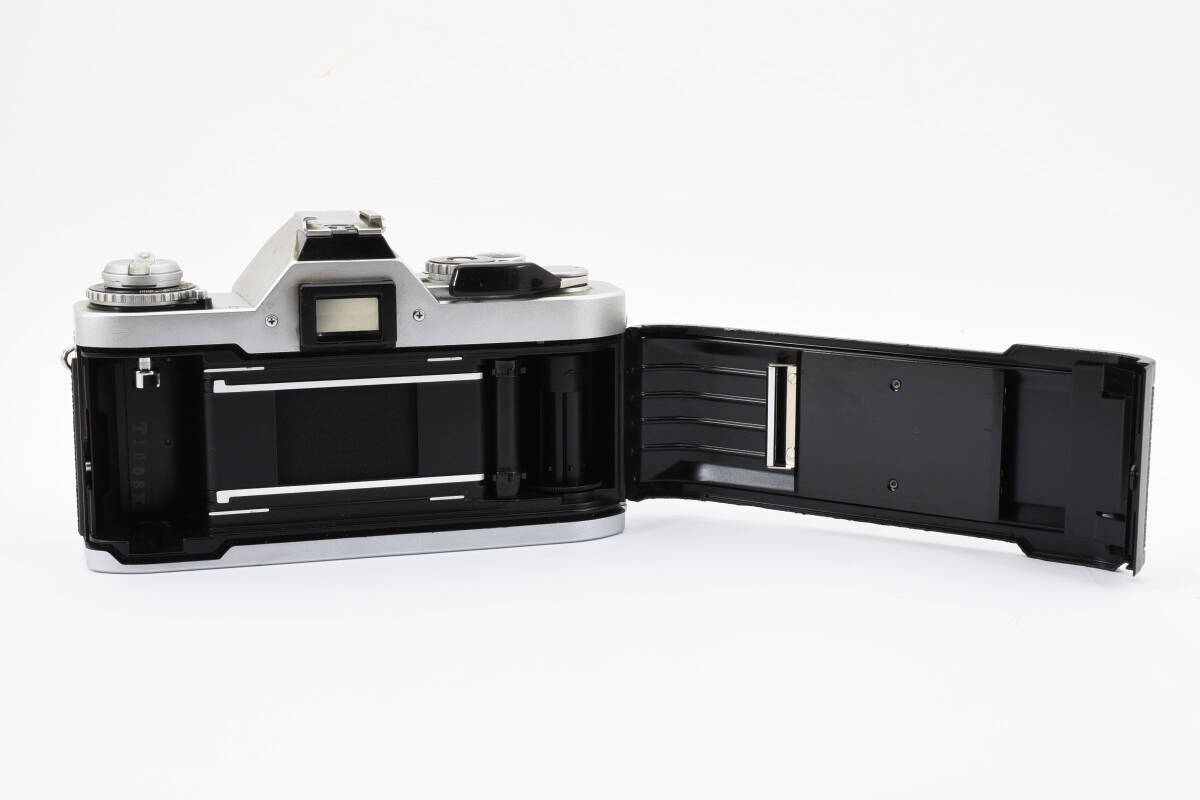 2541 キャノン CANON AE-1 + FD 135mm F2.5 s.c [動作確認済 2541 キャノン CANON AE-1 + FD 135mm F2.5 s.c [動作確認済