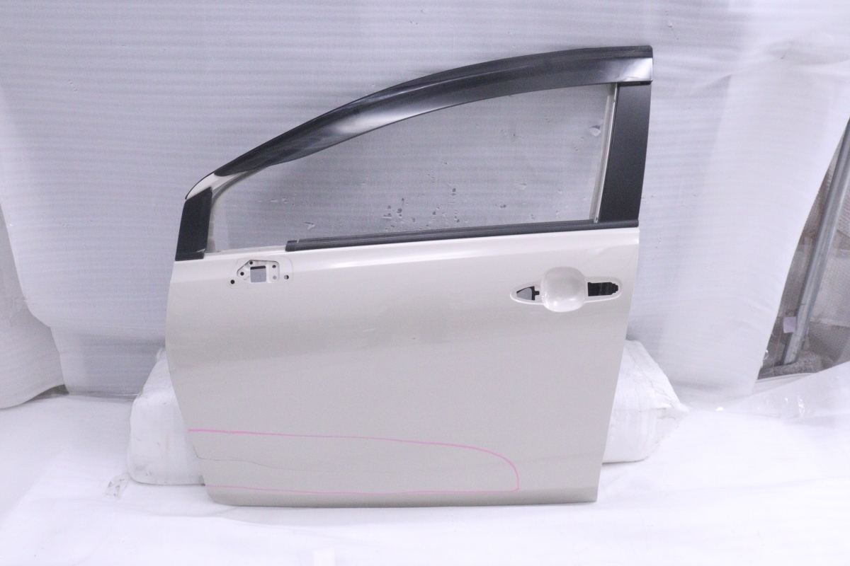 49-491★MXPK10 MXPK11 アクア 左フロントドア★67002-52591 ベージュ系ラメ MXPK15 MXPK16 トヨタ 純正 補修用 (RO)