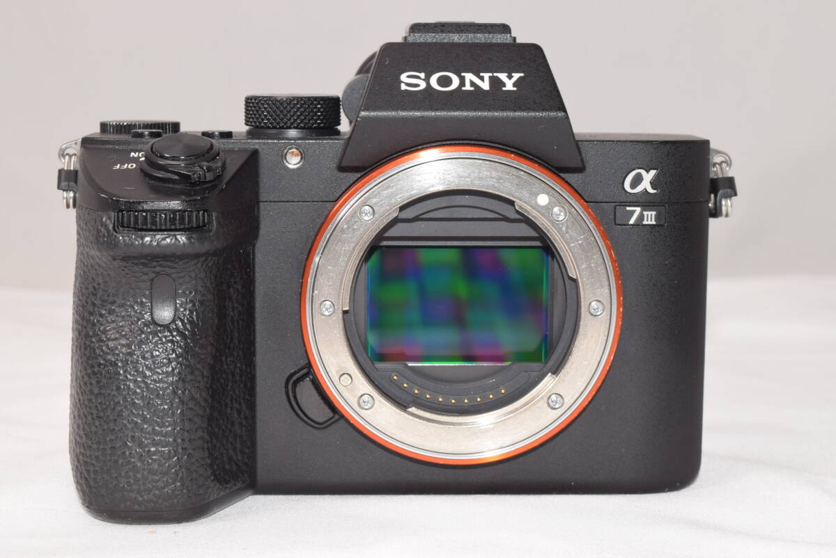超美品♪]SONY α7Ⅲ ILCE-7M3 ボディ 2420万画素 フルサイズ