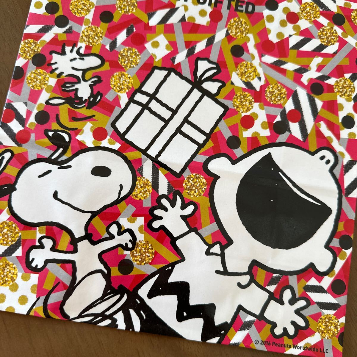 PLAZA pra The Snoopy Рождество бумажный пакет 5 листов подарок подарок упаковка переделка Event shopa- эко-сумка ручная сумка бумажный пакет новый товар 