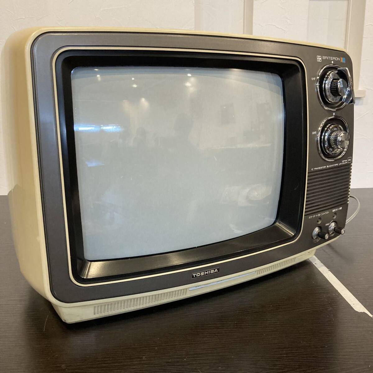 Yahoo!オークション - 9【9550】昭和レトロ テレビ TOSHIBA Yahoo!オークション - 9【9550】昭和レトロ テレビ TOSHIBA