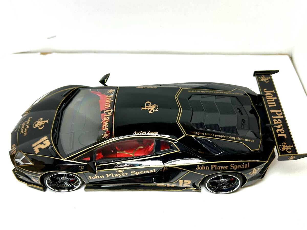 激安正規品 1/24.アオシマ.ランボルギーニアヴェンタドールSV【JPS仕様 完成品