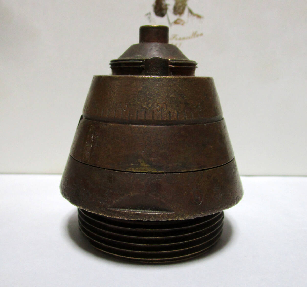 【 ｋ２９９ 】WWⅡ 砲弾 九十一式 時限信管 全長６５ｍｍ/直径５８ｍｍ/重量５００ｇ/火薬無し合法安全品　日本海軍　部品欠品多数あり