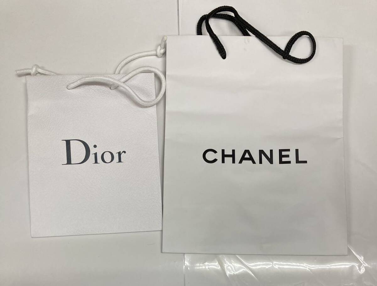 CHANEL シャネル ♪ ショップ袋 ショッパー 紙袋 香水空箱 CHANEL シャネル ♪ ショップ袋 ショッパー 紙袋 香水空箱