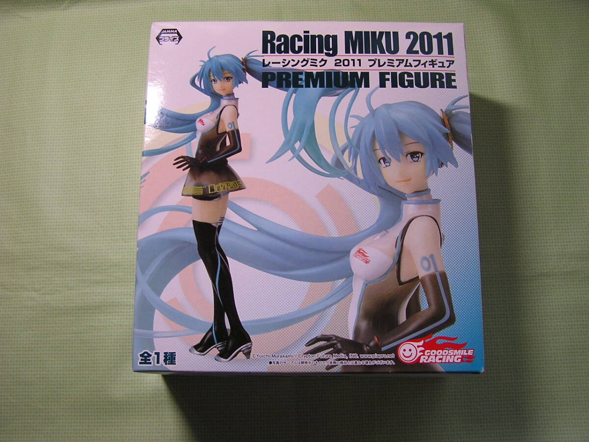 初音ミク　レーシング ミク　2011　プレミアムフィギュア