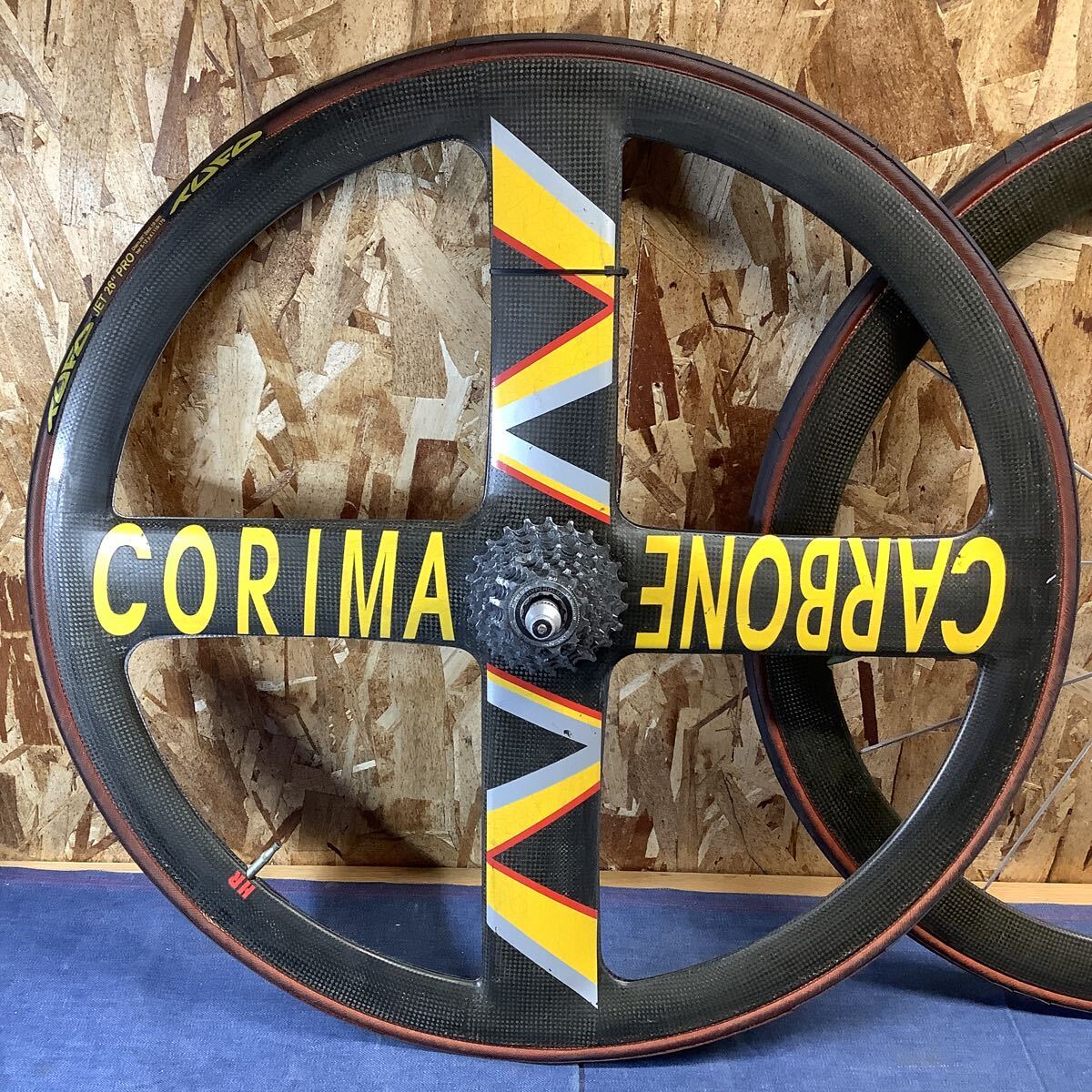 送料無料【S 2355】コリマ CORIMA 650C ホイールセット バトン 送料無料【S 2355】コリマ CORIMA 650C ホイールセット バトン