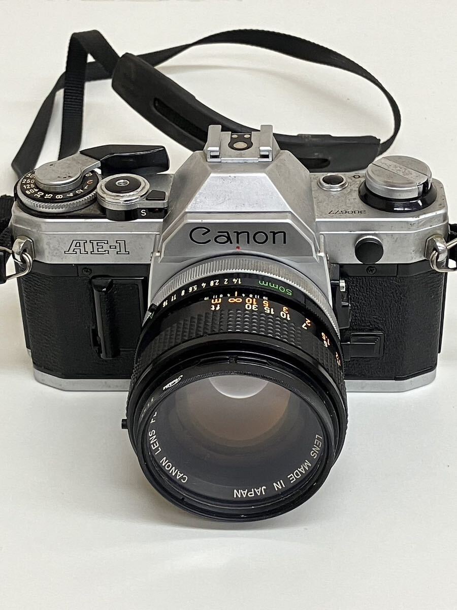 Canon フィルムカメラ 一眼レフ キャノン 動作未確認B253