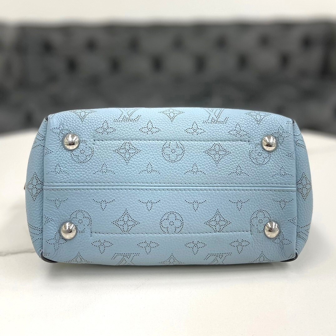 美品 ルイヴィトン マヒナ ヒナPM 2way ハンドバッグ 2020年 美品 ルイヴィトン マヒナ ヒナPM 2way ハンドバッグ 2020年