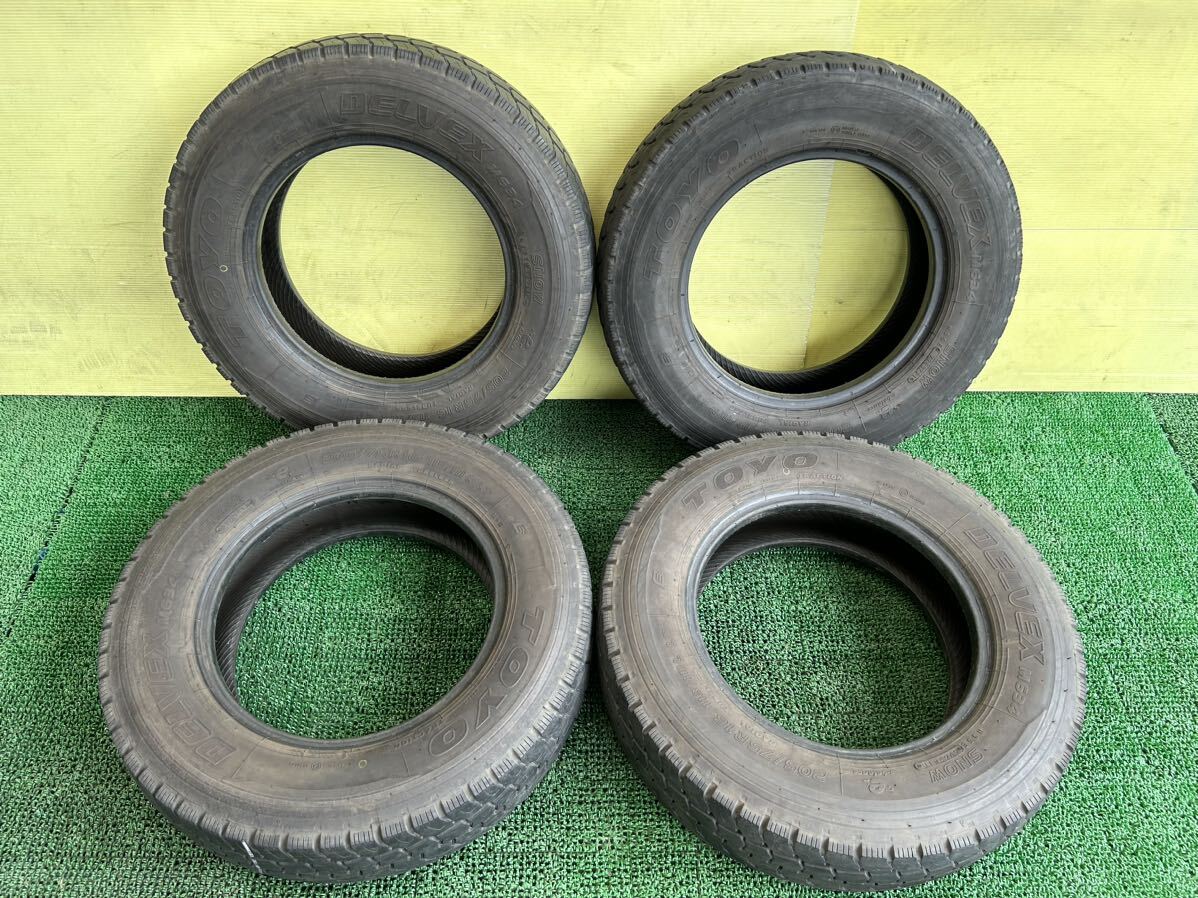 205/75R16 113/111L LT ノーマル　TOYO 4本セット　空タイヤ　夏タイヤ　トラックタイヤ　傷やシワあり_画像1