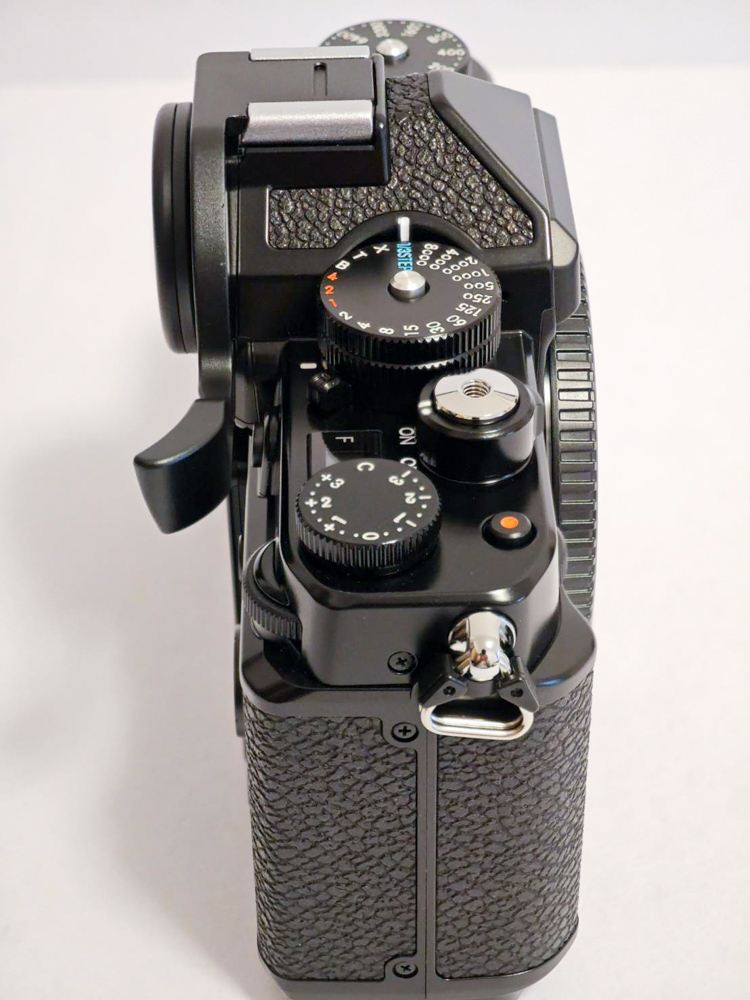 新品同様】 ニコン NIKON Z f ボディ Zf /ショット数789枚 新品同様】 ニコン NIKON Z f ボディ Zf /ショット数789枚