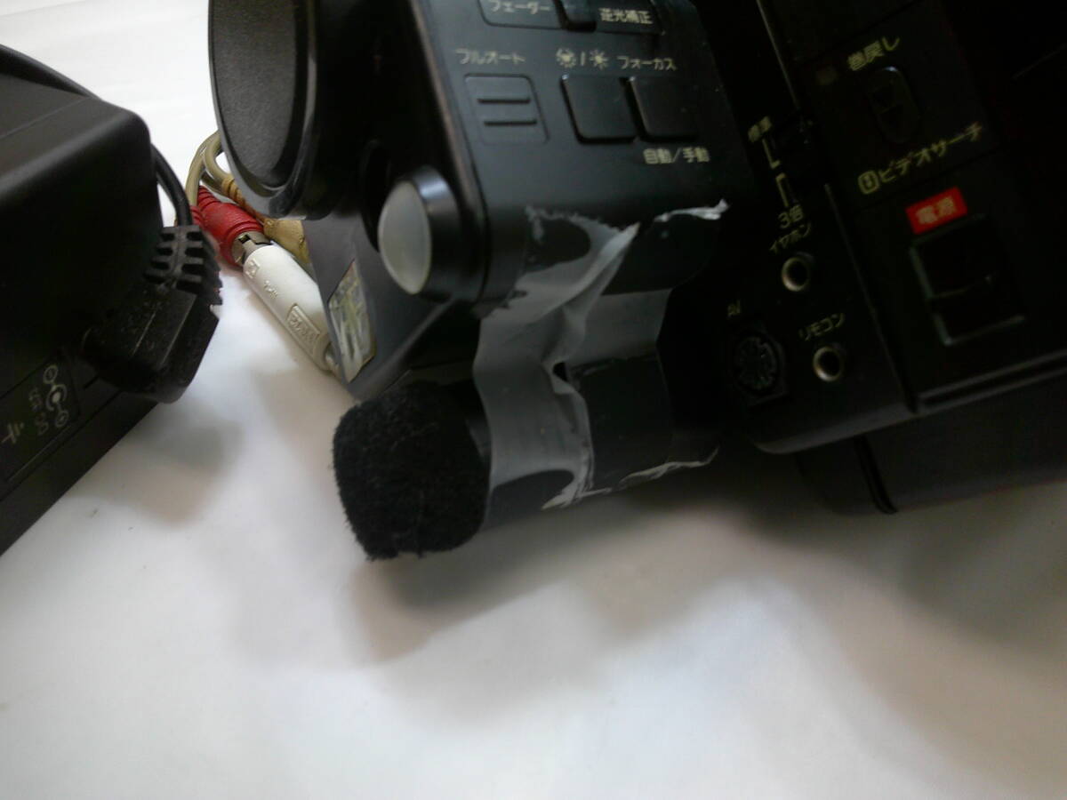 【通電確認(rèn)済】【訳アリ】 シャープ　VHS-C ビデオムービー　VC-C50 ジャンク扱い　SHARP 昭和レトロ ビンデージ 部品取り 動(dòng)作未確認(rèn)