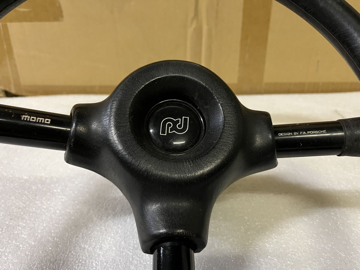 希少！ MOMO ステアリング ポルシェデザイン 空冷VW 20mm ボス付き 希少！ MOMO ステアリング ポルシェデザイン 空冷VW 20mm ボス